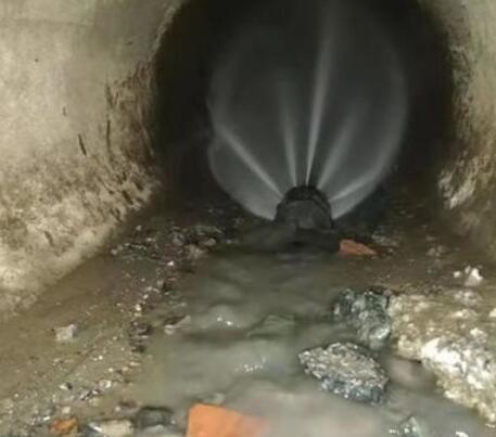 西岗市政管道清淤