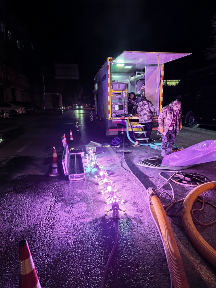 西岗管道非开挖修复